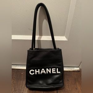 CHANEL authentic leather bag